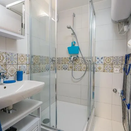 Mf Silverhome 402 Apartment