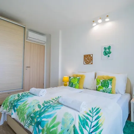 Mf Silverhome 402 Apartment Siofok