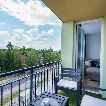 Mf Silverhome 402 Apartment